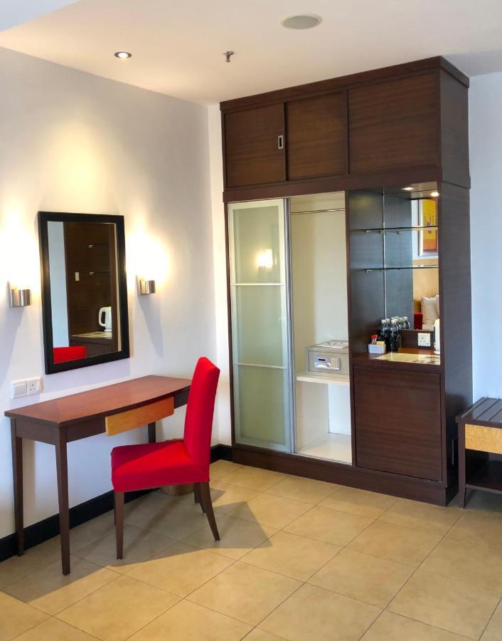 Hotel Flamingo By The Lake, Kuala Lumpur 4*