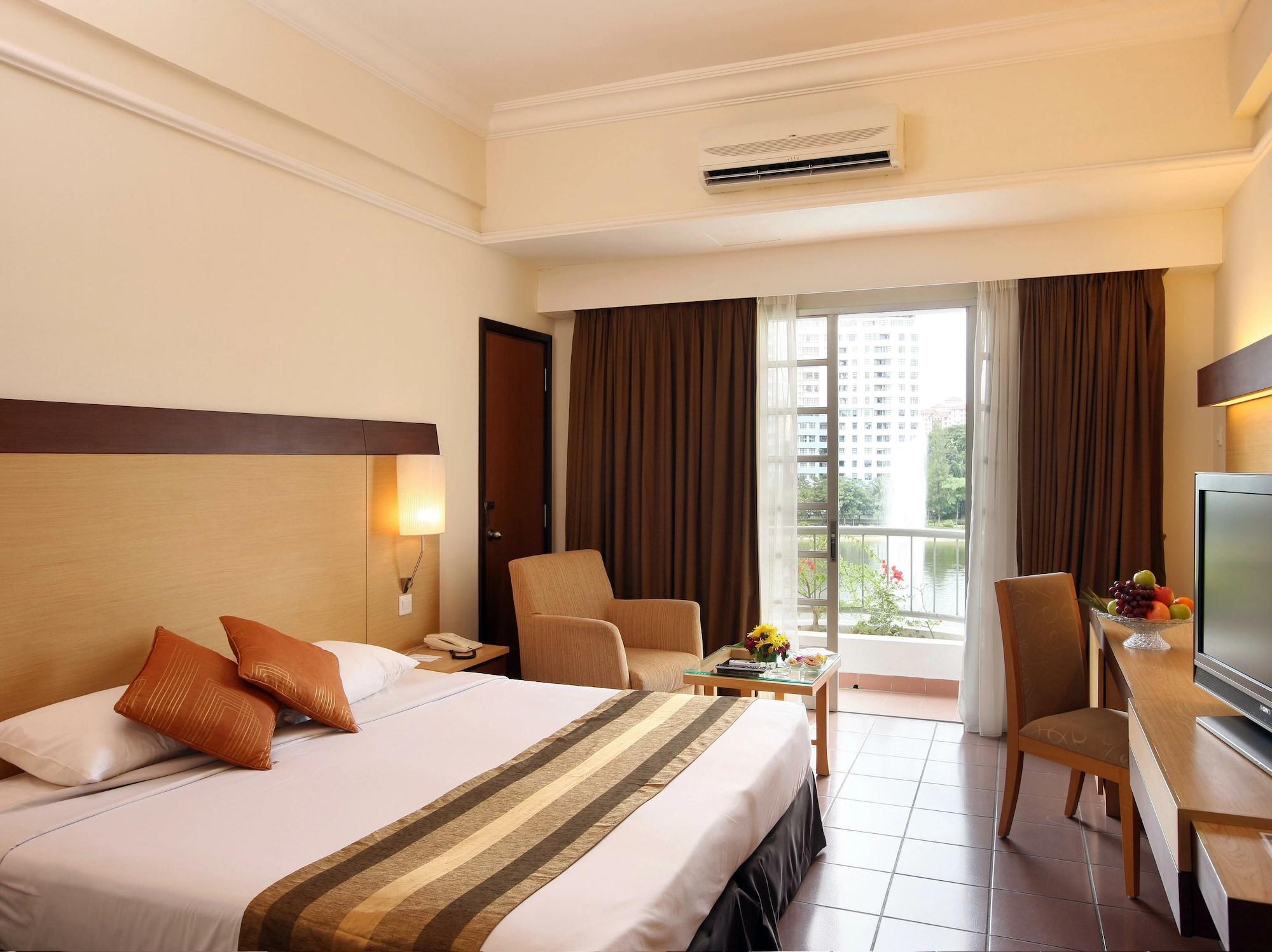 Flamingo By The Lake, Kuala Lumpur 4*